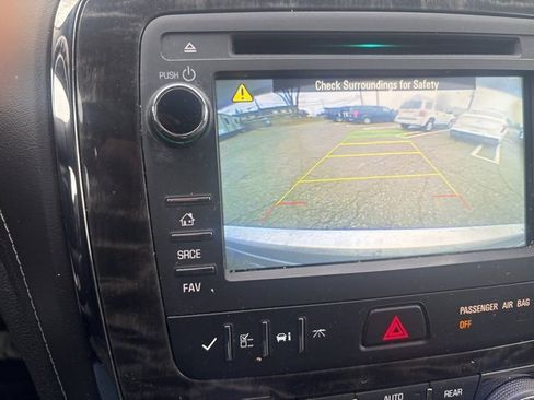 Used 2014 Buick Enclave Leather image 28