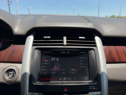 Used 2011 Ford Edge Limited w/ 302A Rapid Spec Order Code FWD image 28