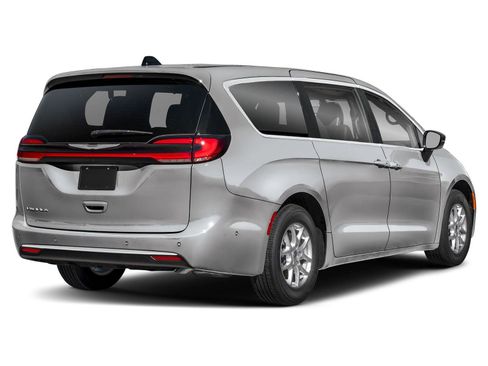 New 2026 Chrysler Pacifica Pinnacle image 2