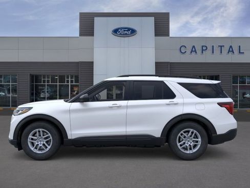 New 2026 Ford Explorer Active RWD image 3
