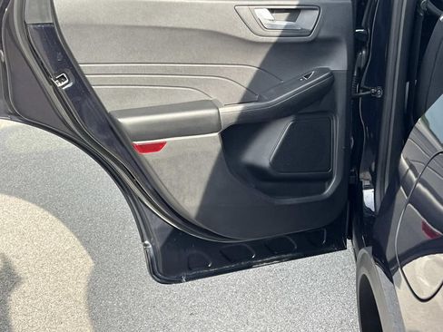 Used 2021 Ford Escape SE AWD/4WD image 18