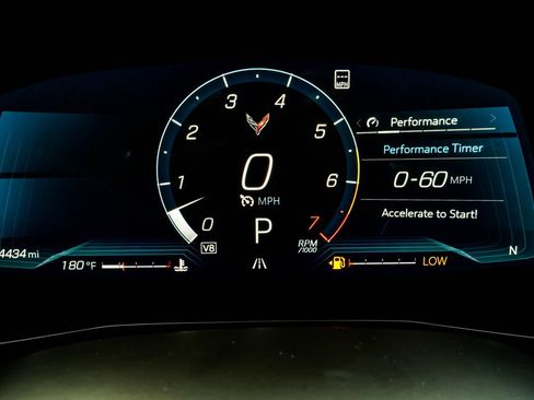 Used 2023 Chevrolet Corvette Stingray Preferred Cpe w/ 2LT RWD image 28