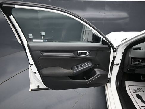 Used 2024 Honda Civic Sport image 10