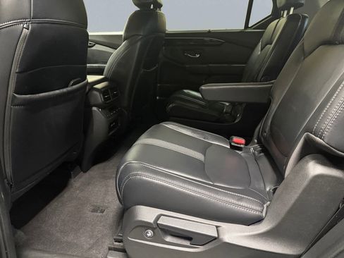 Used 2023 Honda Pilot EX-L image 18