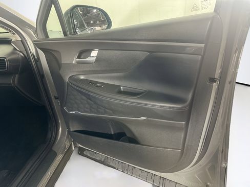 Used 2023 Hyundai Santa Fe Limited image 32