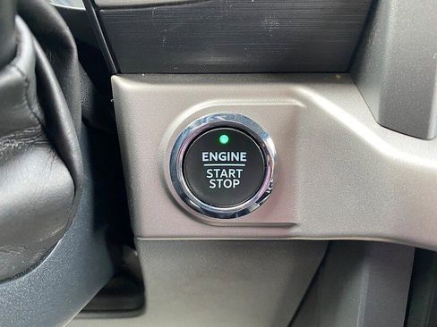 Certified 2022 Ford F150 XLT w/ Equipment Group 302A High image 54