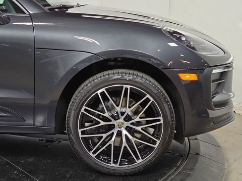 New 2026 Porsche Macan image 11