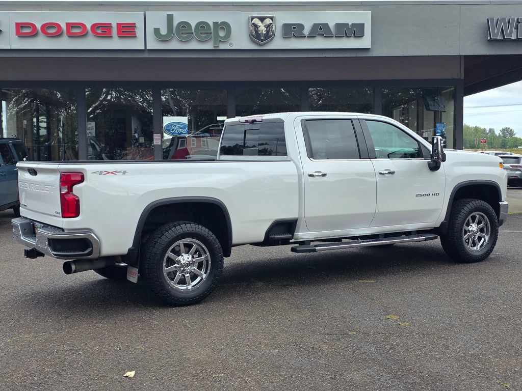 Used 2020 Chevrolet Silverado 2500 LTZ w/ LTZ Premium Package AWD/4WD image 30