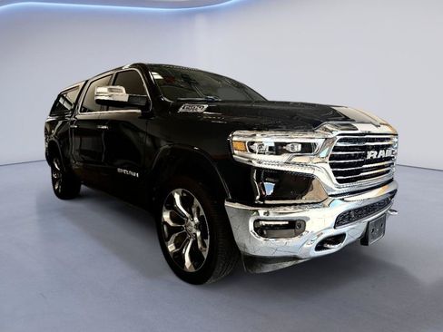 Used 2019 RAM 1500 Limited AWD/4WD image 2