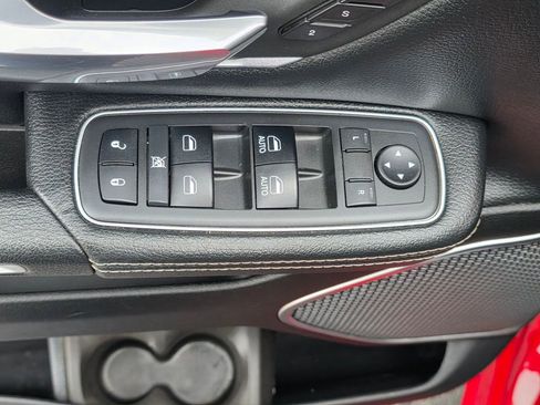 Used 2019 RAM 1500 Laramie w/ Sport Appearance Package image 15