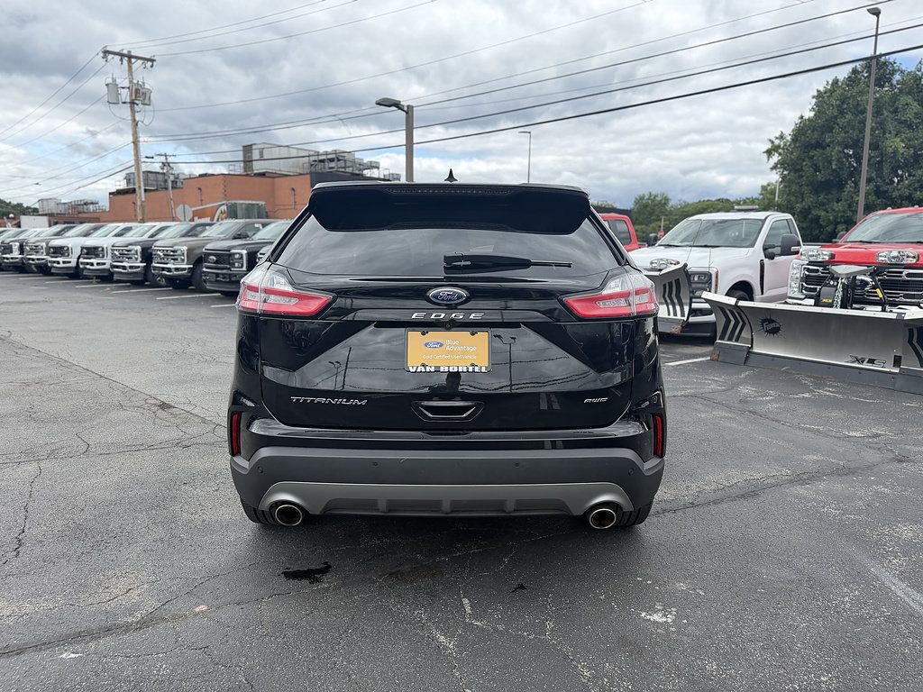 Certified 2022 Ford Edge Titanium AWD/4WD image 6