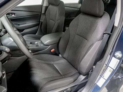 Certified 2025 Honda Accord SE image 18