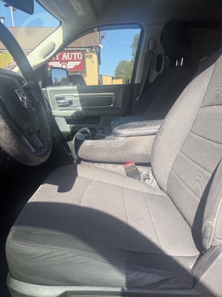 Used 2019 RAM 1500 Warlock w/ Electronics Group AWD/4WD image 5