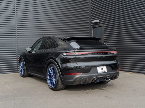 New 2026 Porsche Cayenne Turbo GT image 3