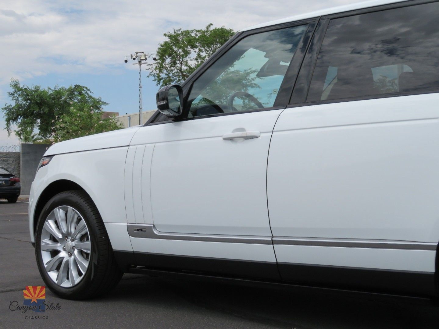 Used 2014 Land Rover Range Rover Long Wheelbase Supercharged AWD/4WD image 24