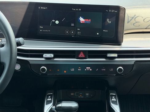 Used 2016 Kia Sorento SX FWD image 20
