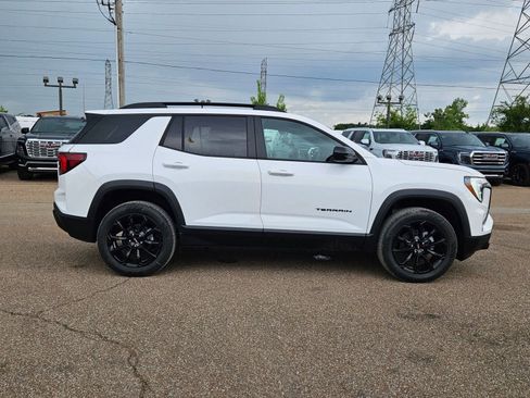 New 2026 GMC Terrain Elevation w/ Elevation Premium Package AWD/4WD image 7