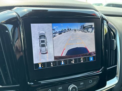 Certified 2023 Chevrolet Traverse RS AWD/4WD image 30