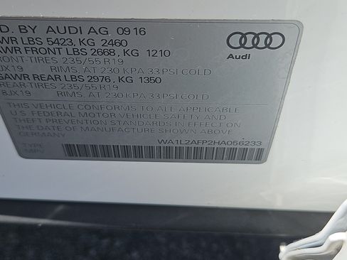 Used 2017 Audi Q5 2.0T Premium Plus w/ Technology Package AWD/4WD image 7