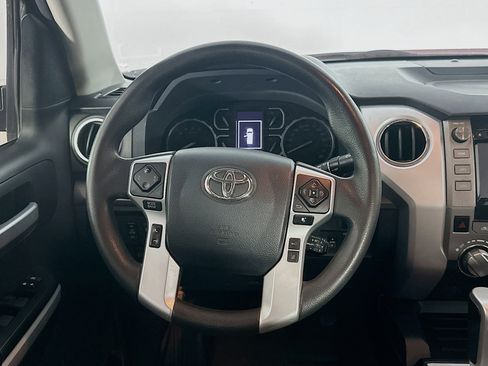 Used 2018 Toyota Tundra SR5 w/ SR5 Upgrade Package RWD image 17