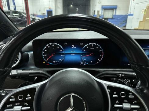 Used 2022 Mercedes-Benz A 220 A 220 image 31