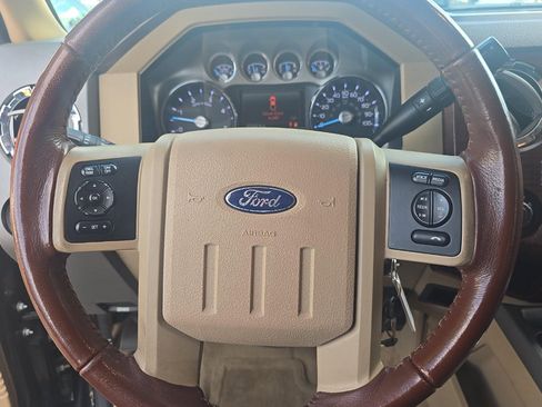 Used 2012 Ford F250 King Ranch w/ King Ranch w/Chrome Pkg AWD/4WD image 12
