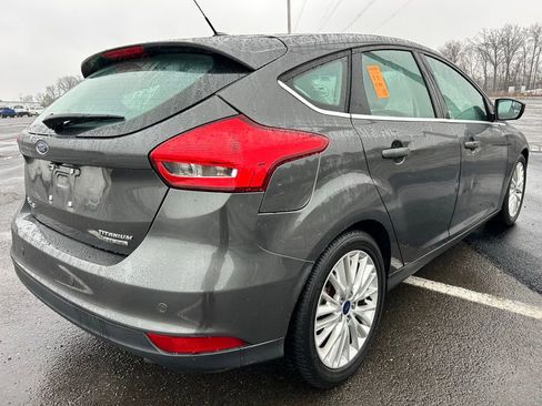 Used 2016 Ford Focus Titanium image 4