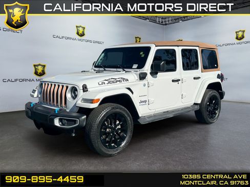 Used 2022 Jeep Wrangler Unlimited Sahara AWD/4WD image 1