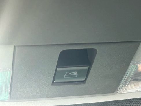 Used 2014 Ford F150 XLT w/ Equipment Group 302A Luxury image 34