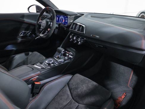 Used 2023 Audi R8 V10 GT RWD image 23
