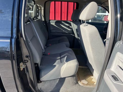 Used 2006 Dodge Dakota SLT image 16