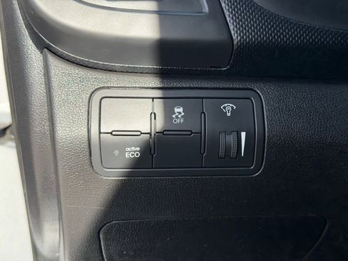 Used 2017 Hyundai Accent SE image 16