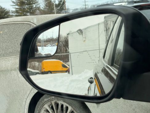 Used 2016 Toyota RAV4 LE image 31