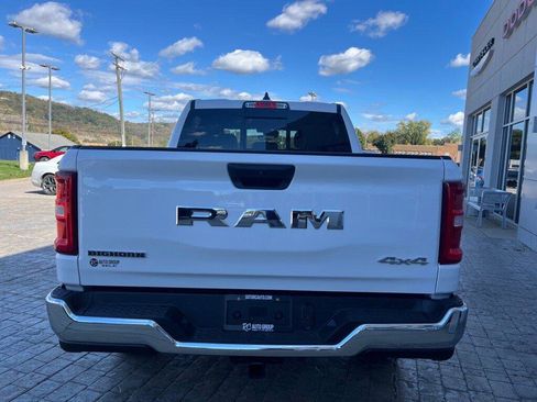 New 2025 RAM 1500 Big Horn image 6