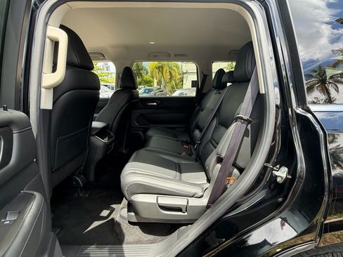 Certified 2026 Nissan Armada SV AWD/4WD image 11