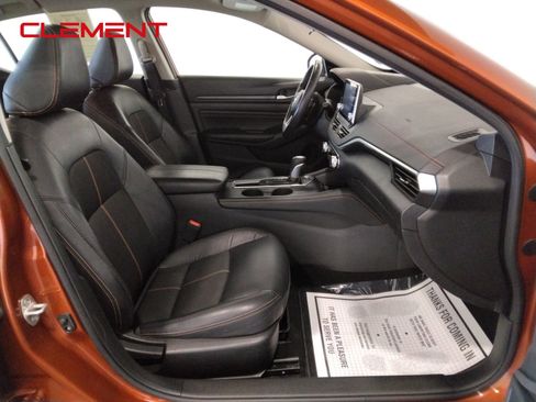 Used 2022 Nissan Altima 2.5 SR image 37