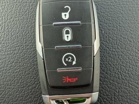 Used 2025 RAM 1500 Tradesman AWD/4WD image 19