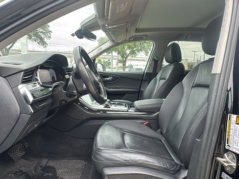 Used 2020 Audi Q7 3.0T Premium Plus AWD/4WD image 9