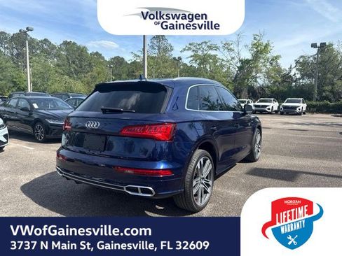 Used 2018 Audi SQ5 Prestige w/ Prestige Package AWD/4WD image 2