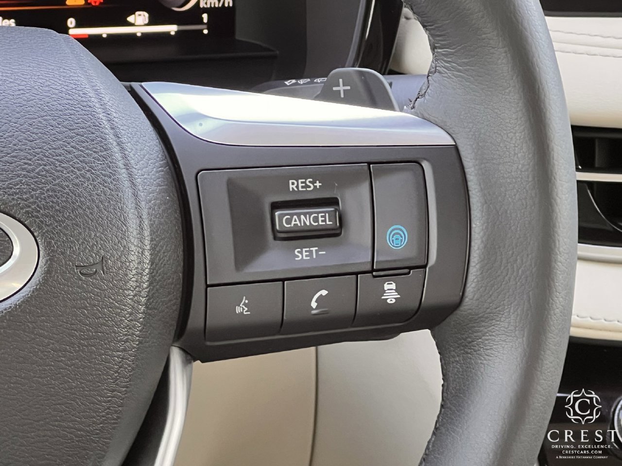Used 2022 INFINITI QX60 Luxe w/ Cargo Package FWD image 15