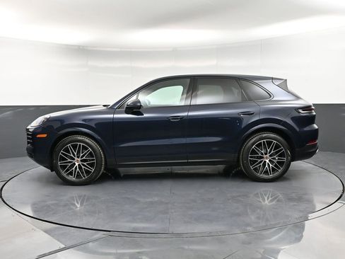 New 2026 Porsche Cayenne AWD/4WD image 2