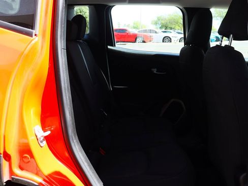 Used 2017 Jeep Renegade Sport w/ Power & Air Group image 27