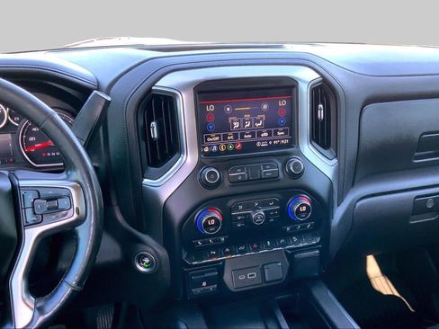 Used 2021 Chevrolet Silverado 1500 LTZ AWD/4WD image 7