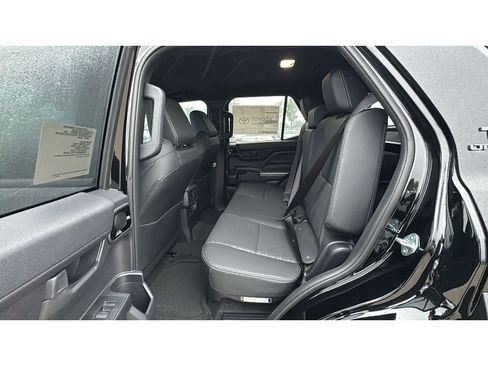 New 2026 Toyota 4Runner TRD Off-Road Premium AWD/4WD image 21