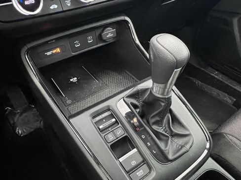 Used 2026 Honda CR-V LX image 9