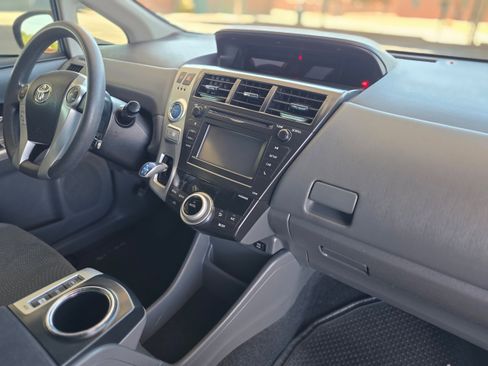 Used 2014 Toyota Prius V Two FWD image 25