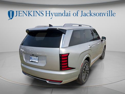 New 2026 Hyundai Palisade Calligraphy FWD image 3