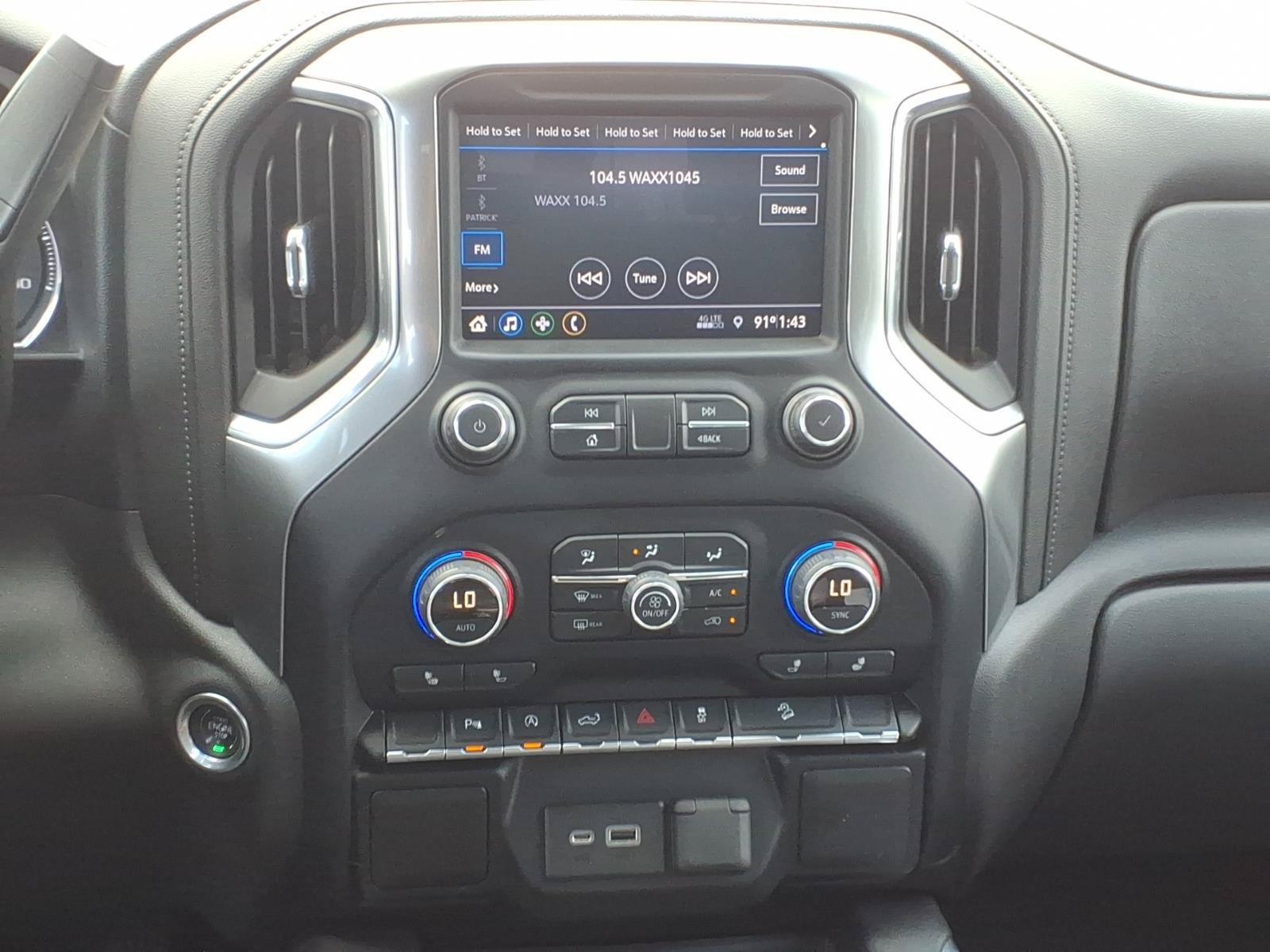 Used 2019 Chevrolet Silverado 1500 RST w/ All-Star Edition AWD/4WD image 13