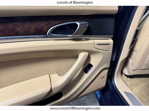 Used 2013 Porsche Panamera Turbo image 46