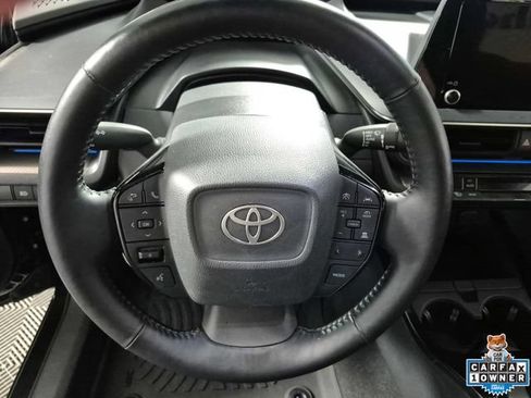 Used 2024 Toyota Prius XLE AWD/4WD image 11